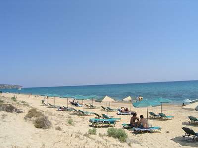 Řecko, Kefalonie, Pláž v letovisku Skala, Před tavernami