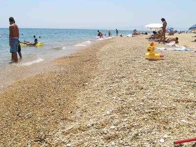 Řecko, Kefalonie, Pláž před ubytováním Summer Sun