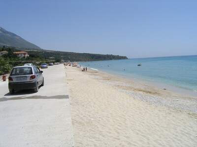 Řecko, Kefalonie, Pláž v letovisku Lourdas