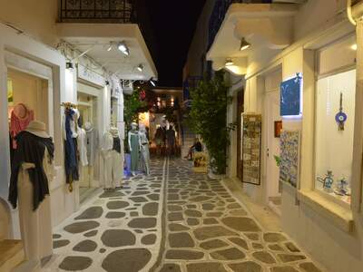 Řecko, Paros, Letovisko Parikia