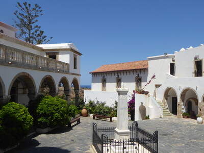 Klášter Panaghia Mirtidiotissa