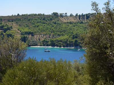 Řecko, Alonissos, Pláž Tzortzi Gialos