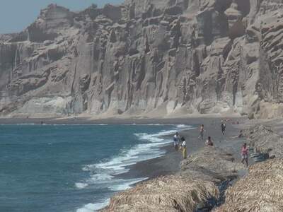 Řecko, Santorini, Pláž Vlychada