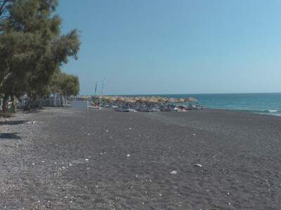 Řecko, Santorini, Pláž v letovisku Kamari