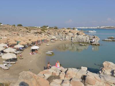 Řecko, Paros, Pláž Kolimbithrees