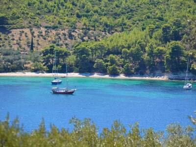 Řecko, Alonissos, Pláž Tzortzi Gialos