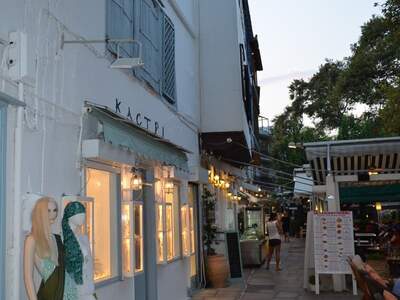 Řecko, Skopelos, Město