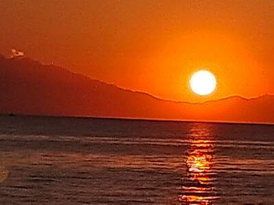 Západ slunce Fourka,opakující se a každý podvečer jiný zážitek. Nádhera. 