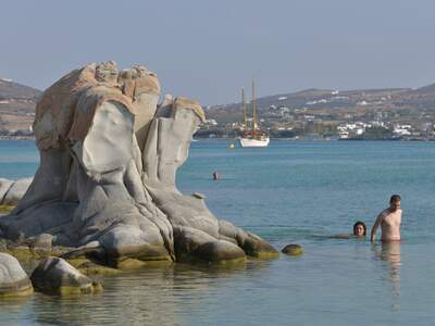 Řecko, Paros, Pláž Kolimbithrees