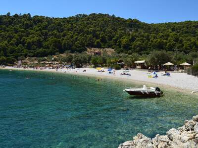 Řecko, Alonissos, Pláž Lefkos Gialos