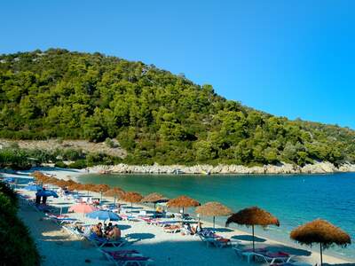 Řecko, Alonissos, Pláž Lefkos Gialos