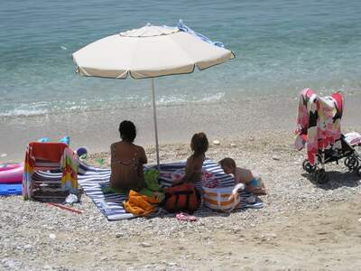 Řecko, Kefalonie, Pláž v letovisku Lourdas