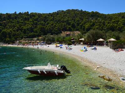 Řecko, Alonissos, Pláž Lefkos Gialos